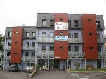 Home Du Buisson Hotel Des Familles Isle Екстериор снимка
